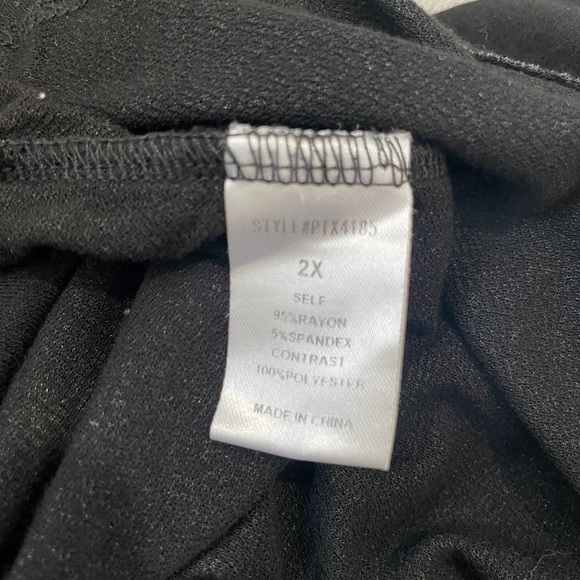 Papermoon Black 3/4 Sleeve Round Neck Top - Picture 6 of 6